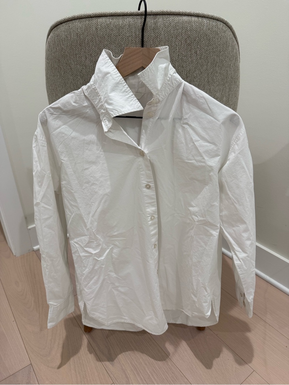 H&M White Cotton Button Front Collared Shirt Women’s Small
